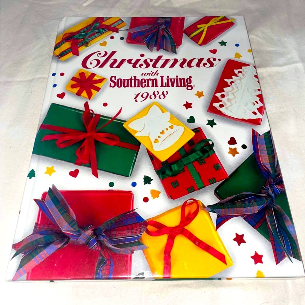 VINTAGE Christmas with Southern Living 1989 by Oxmoor House hardcover cookbook